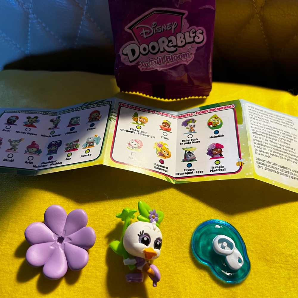 Disney Doorables In Full Bloom - Daisy Duck
